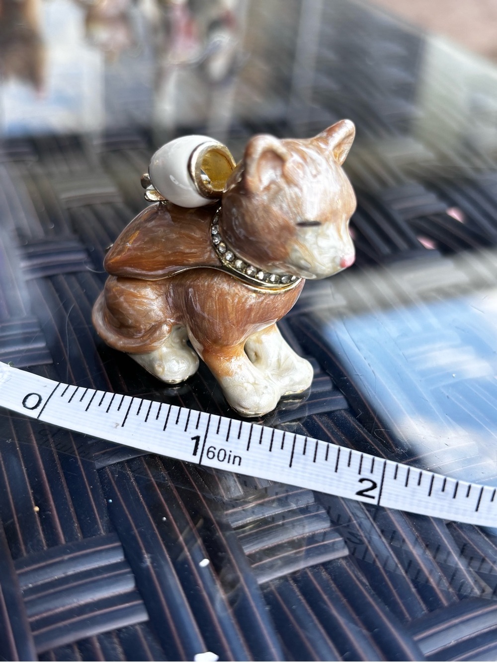 Decorative Brown and Cream Cat Figurine with Rhinestone Collar Trinket
